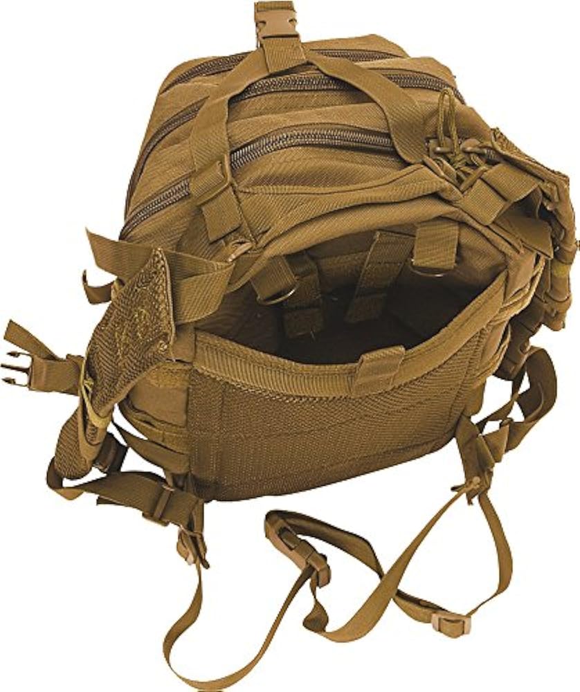 コヨーテブラウン色 モールシステム対応バッグ Amazon.com | Coyote Brown MOLLE Military Medium Transport